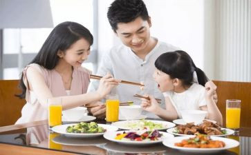 我吃饭慢的作文7篇