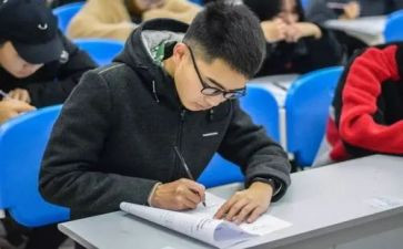 教师聘初级的申请书5篇