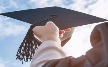 大学生大二的自我鉴定参考8篇