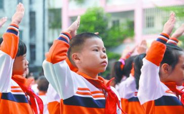 少先队员优秀事迹1000字7篇
