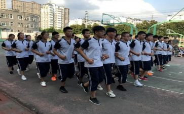体育高一工作总结6篇