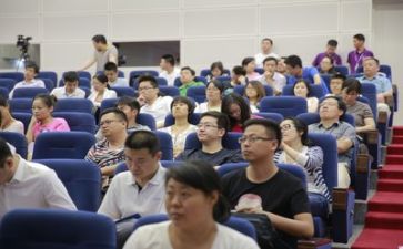 教师讲座心得体会范文8篇