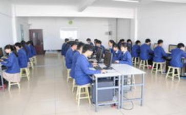 学校技工的工作总结7篇