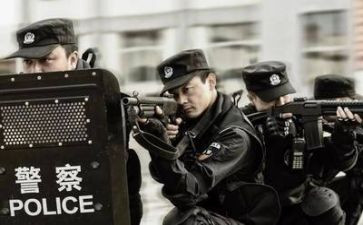 警察个人年终总结8篇