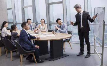 财务经理述职报告参考6篇