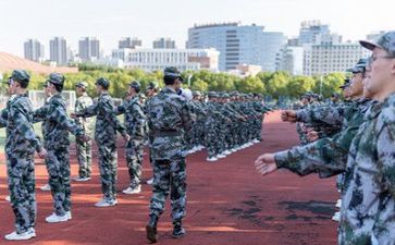 带军训的心得体会800参考5篇