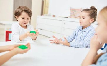 去幼儿园当老师的心得体会模板8篇