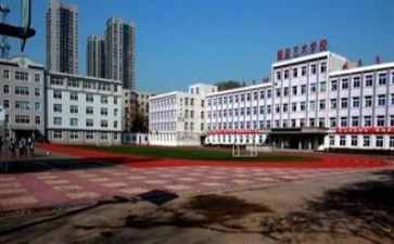 关于中专的自我鉴定最新6篇